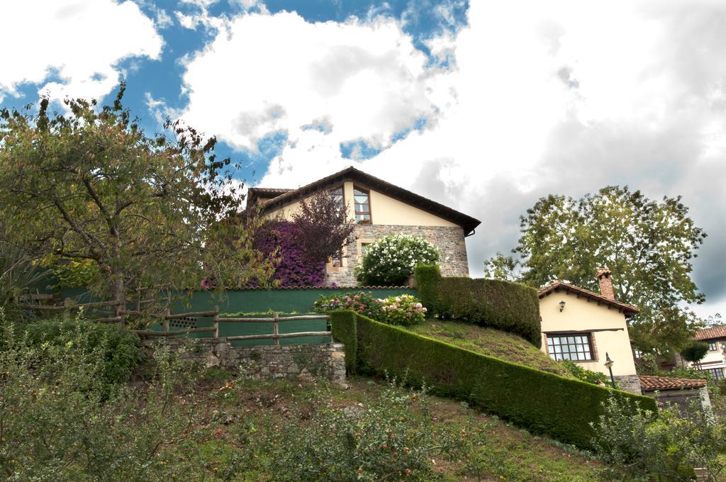 Trisqueles Y Buganvillas Villaviciosa  Exteriér fotografie