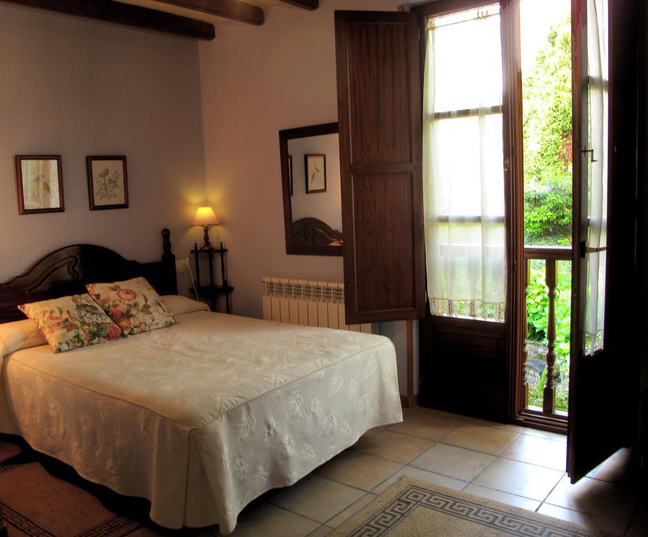 Trisqueles Y Buganvillas Villaviciosa  Pokoj fotografie