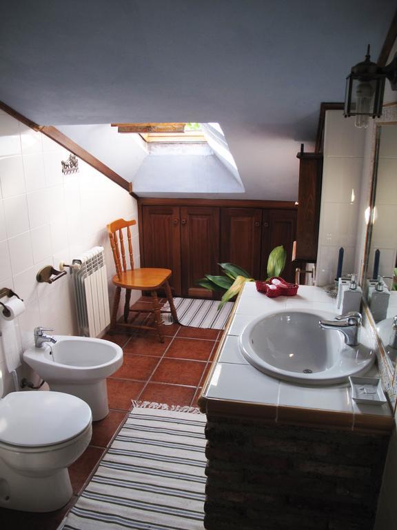 Trisqueles Y Buganvillas Villaviciosa  Pokoj fotografie