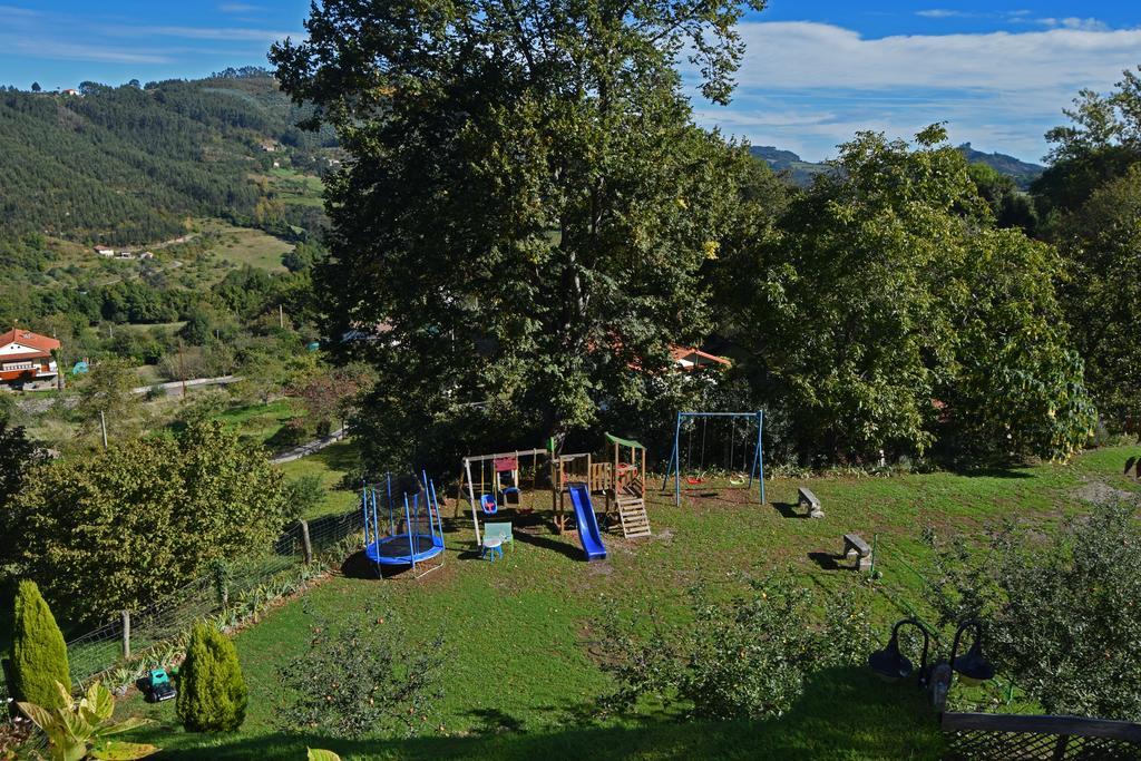 Trisqueles Y Buganvillas Villaviciosa  Exteriér fotografie