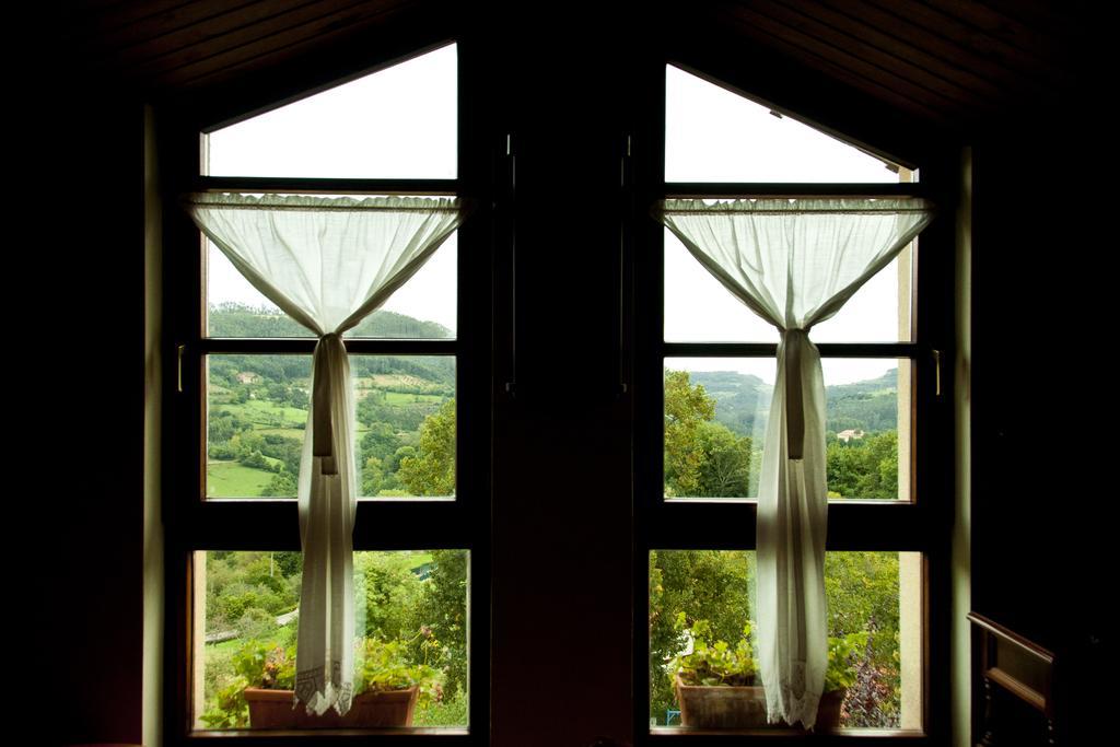 Trisqueles Y Buganvillas Villaviciosa  Exteriér fotografie