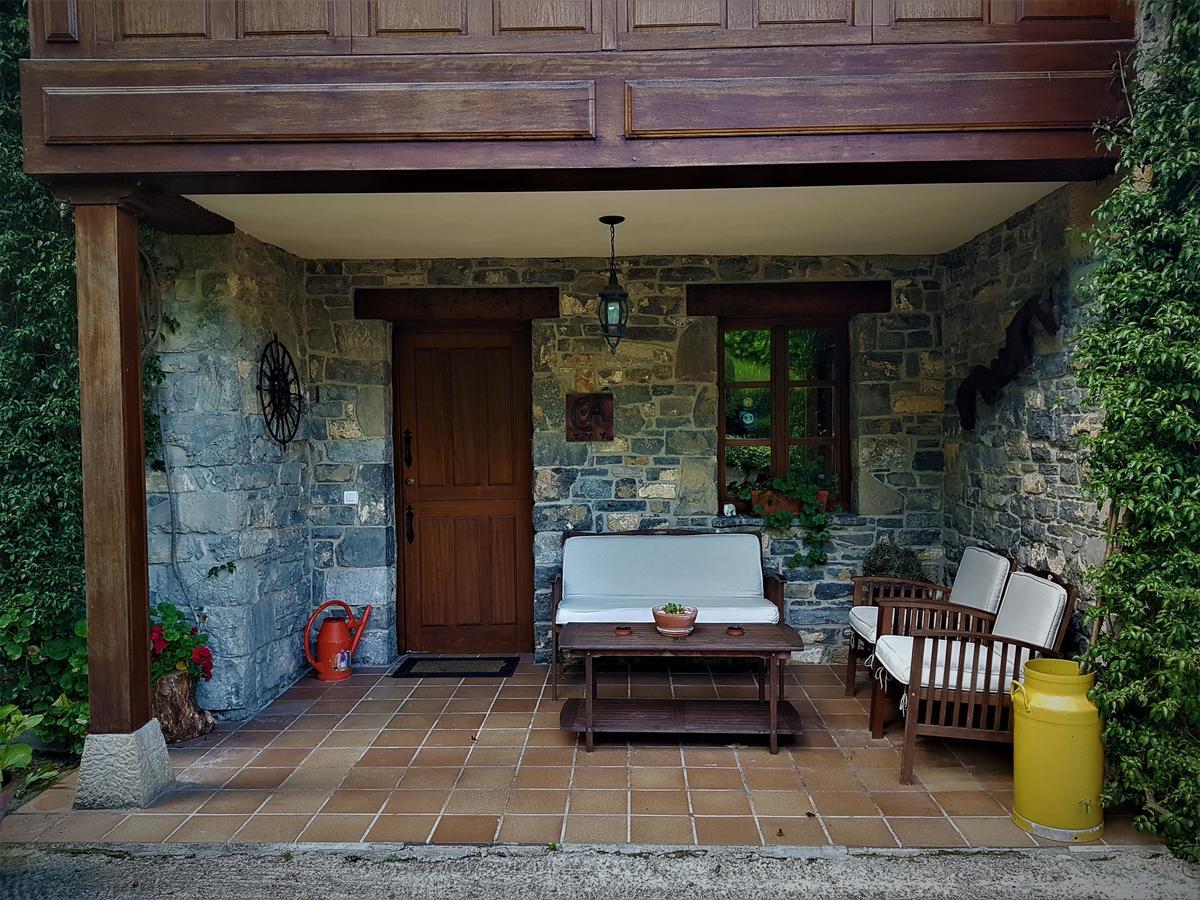 Trisqueles Y Buganvillas Villaviciosa  Exteriér fotografie